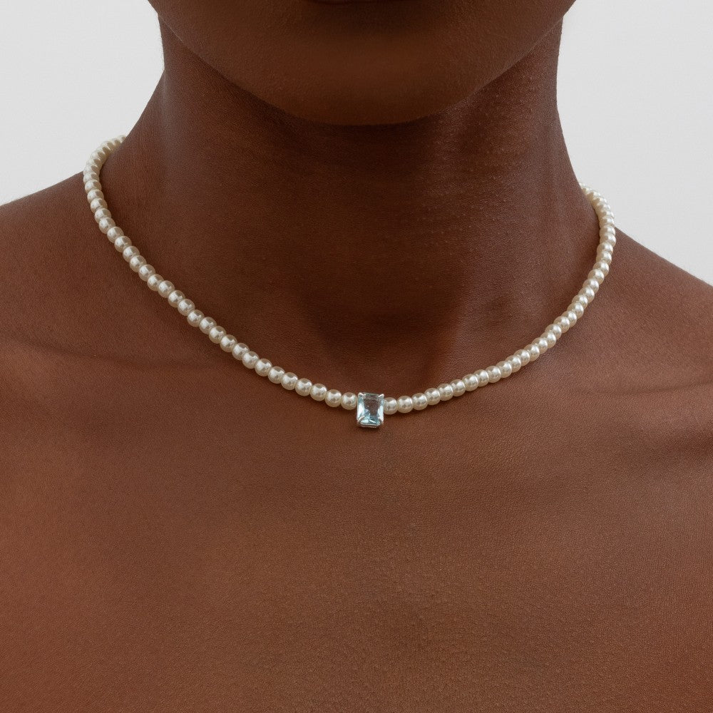 Gargantilha Pérolas e Pedra